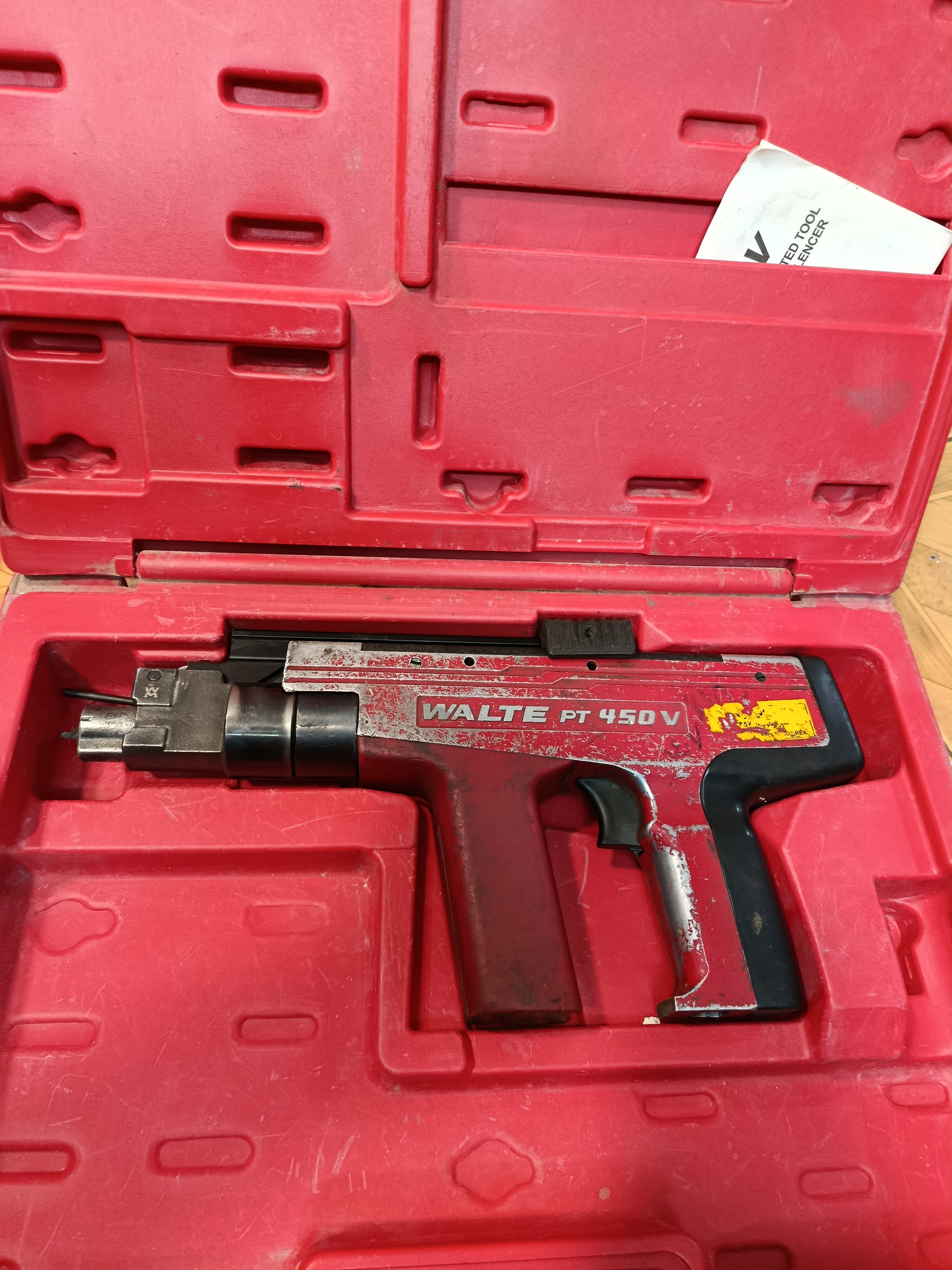 تفنگ میخکوب والتی مدل PT450V (استوک)